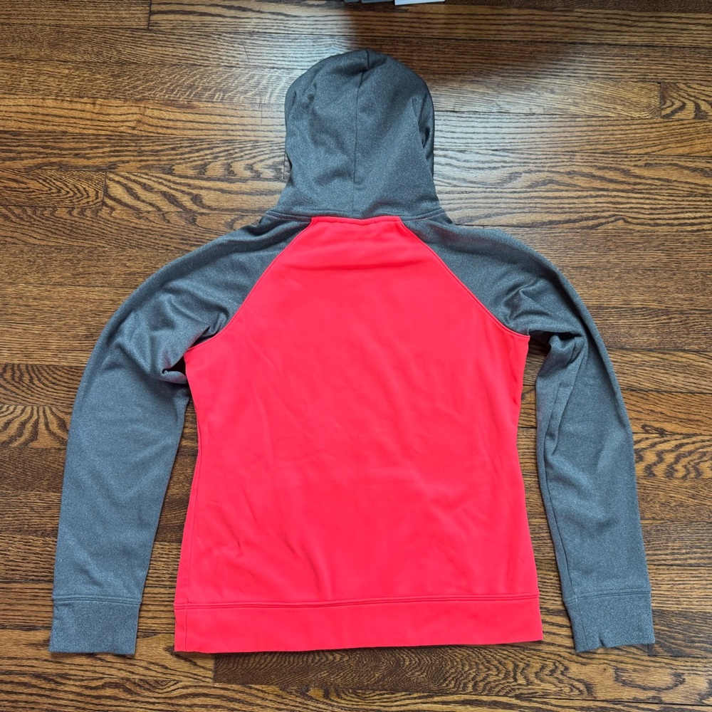 Under Armour Red Gray Pullover Hoodie Athletic Sweatshirt Size M - Picture 4 of 4